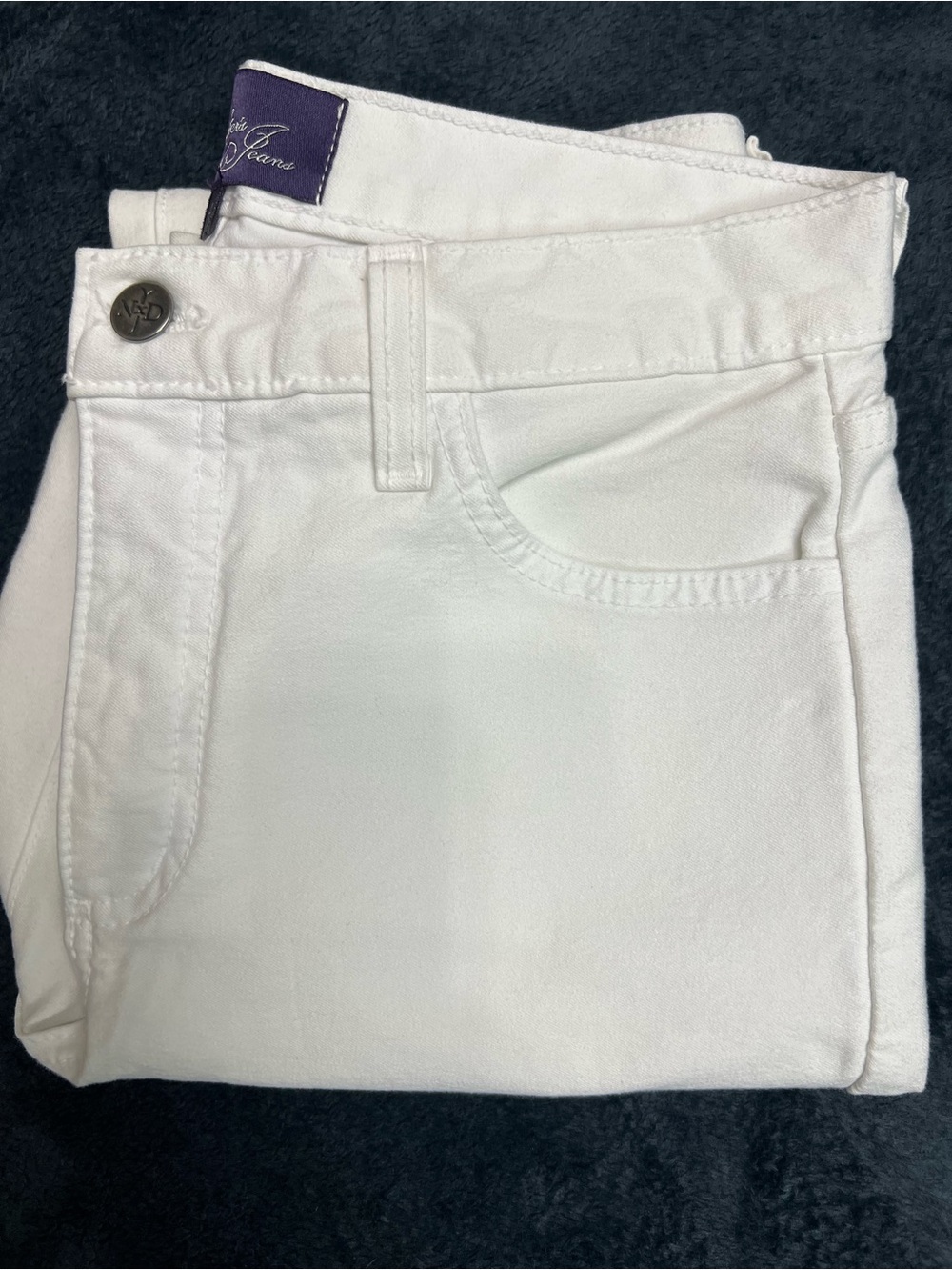 NYDJ White Skinny Jeans with Classic Five-Pocket Design